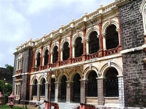 Kachchh Museum in Bhuj, Collections at Kachchh Museum