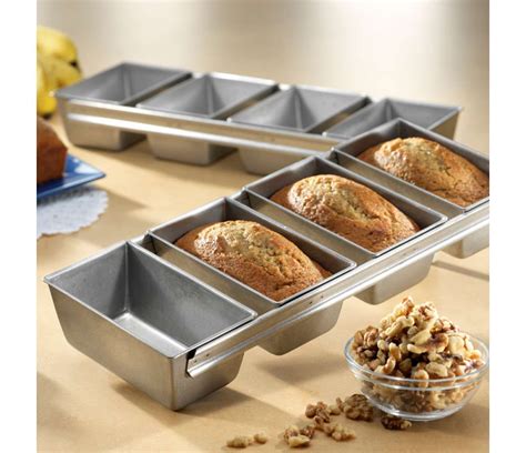 How To Bake With Mini Loaf Pans at Janyce Lewis blog