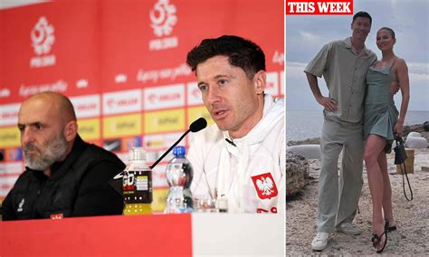 Robert Lewandowski QUITS Poland team after losing captaincy