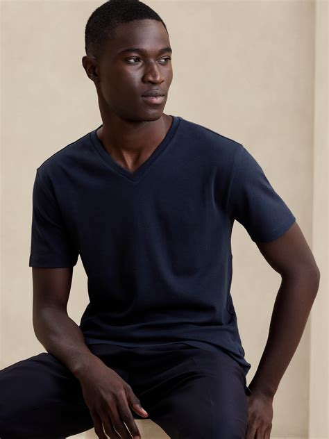 Luxury-Touch V-Neck T-Shirt | Banana Republic