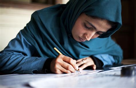 Turquoise Mountain - Curry Stone Foundation