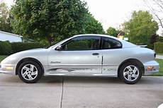 2000 Pontiac Sunfire Reviews by 2000 Pontiac Sunfire Pictures Cargurus 2000 Pontiac Sunfire Reviews