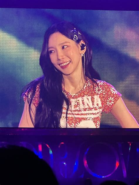 Taeyeon Concert 的图像结果