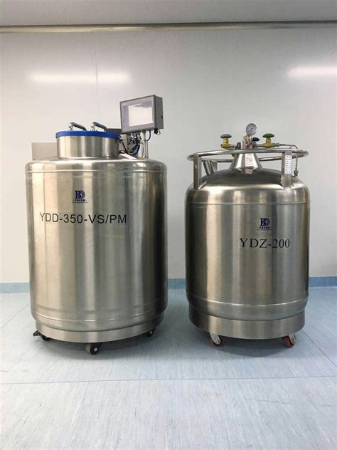 不锈钢液氮罐的选型方法及用途分类_班德液氮罐深冷处理机