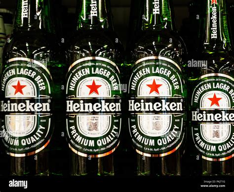 Heineken Beer in store Stock Photo - Alamy