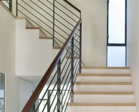 楼梯材质有哪些？楼梯材质分类及优缺点分析 - 楼梯 - 装一网