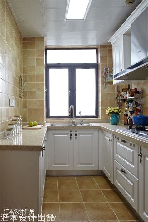 欧式风格厨房整体橱柜装修图片 – 设计本装修效果图