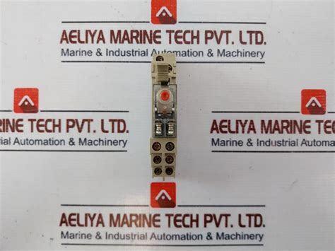 Omron G2R-2-sni/G2R-2-sn1 Plug-in Relay W/ Socket P2Rf-05-e/ P2Rf-08-e ...