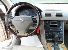 volvo xc90 2005 dashboard 2005 volvo xc90 2 5t taupe light taupe dashboard photo volvo xc90 2005 dashboard 2005 volvo xc90 2 5t taupe light taupe dashboard photo