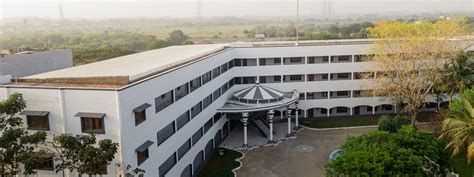Sathyabama Institute of Science and technology | Sriperumbudur Campus ...