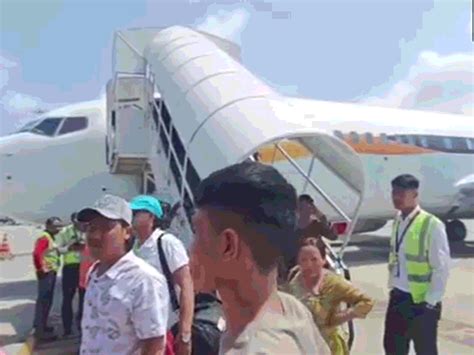 Fire breaks out in tail of Delhi–Kathmandu SpiceJet flight; Alert ...