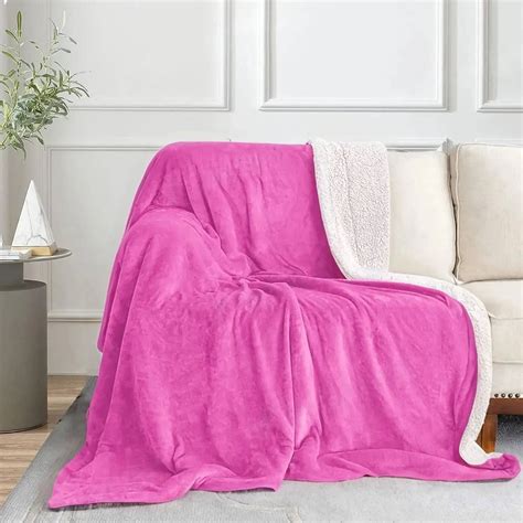 Sherpa Pink & White Blanket – Magic in Home