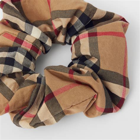 Vintage Check Cotton Scrunchie in Archive Beige | Burberry® Official