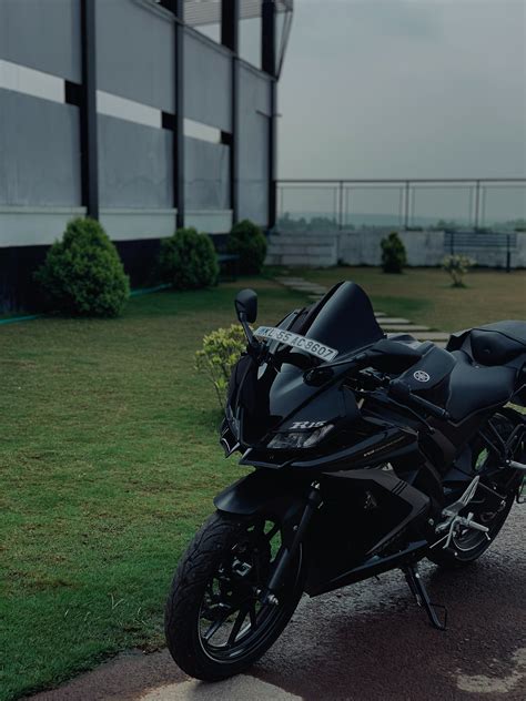Download wallpaper 3024x4032 yamaha r15, yamaha, motorcycle, bike ...
