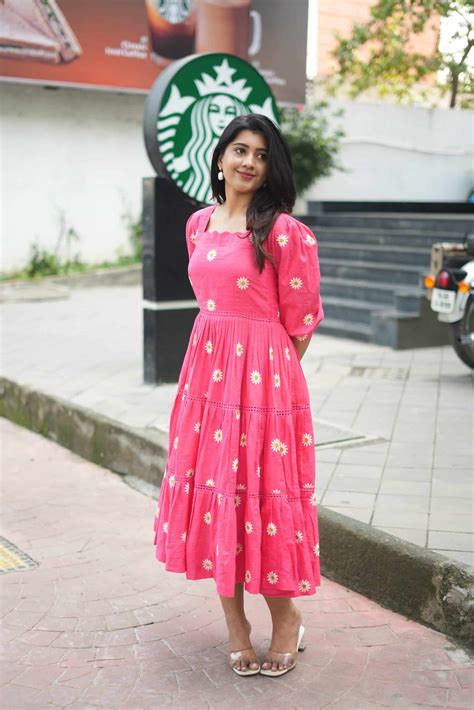 Lisa(Peach) – Blush by Mounika