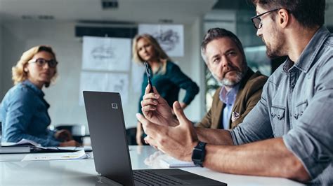 Commercial Laptop 的图像结果