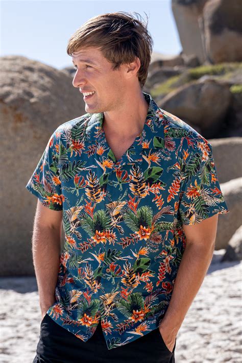 Mens beach shirts online