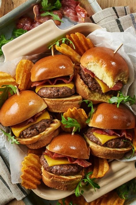 Fans Favorite Mini Cheeseburger Sliders – St Pierre USA | Recipe | Mini ...