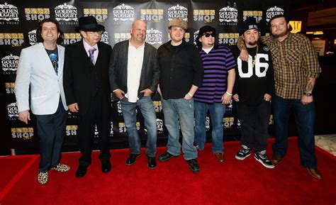 'Pawn Stars' Cast Member Gets Engaged: See Rick Harrison's Proposal ...