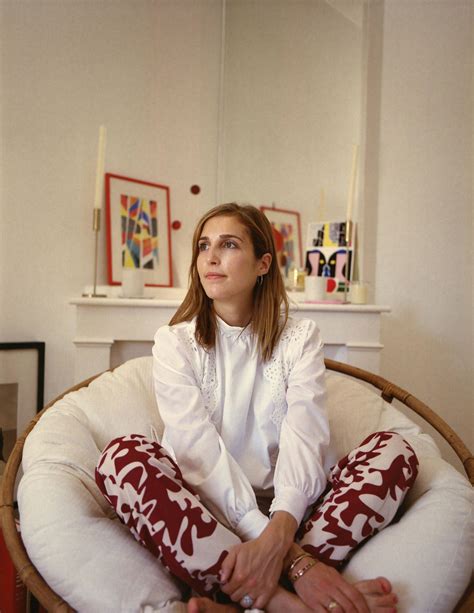 Dans lœuvre de Virginie Rasmont - Expérience Artistique Immersive, Rue ...