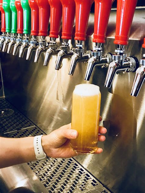 Wooden Hill Brewing Company - Explore Edina