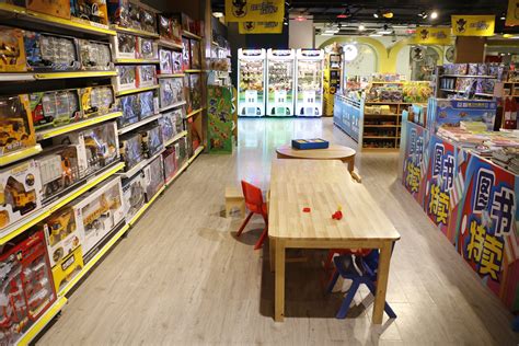 玩具专卖店设计，深圳专卖店设计，卖场设计，店面设计-【bernard柏纳德】做最专业的家具专卖店设计公司