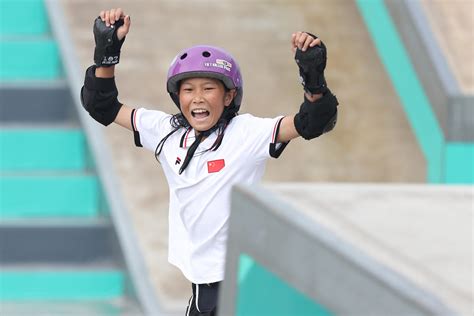 C视频丨13岁！滑板女子选手崔宸曦成为中国最年轻亚运冠军_四川在线