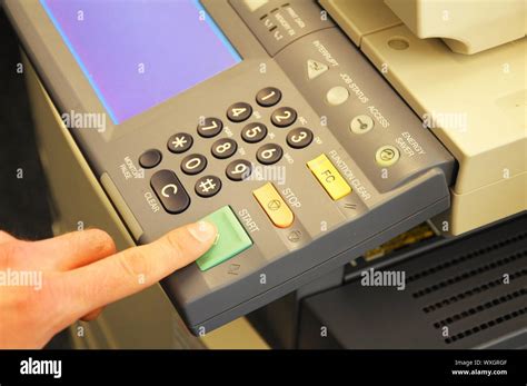 Aerial View of Copy Machine 的图像结果