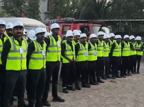 Rajkot Demolition Drive: 1,500 Police Deployed | Jungleshwar ...
