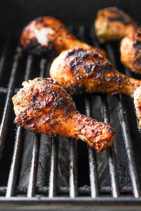 Grilled Chicken Legs (+ dry rub) - The Wooden Skillet