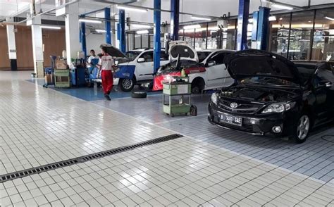 Bengkel Lampu Mobil Terdekat: Cari & Perbaiki Sekarang!