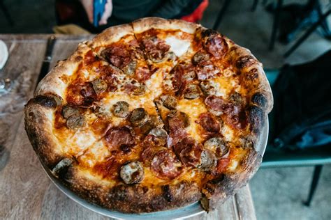 The Best Pizza Places In Chicago - Chicago - The Infatuation