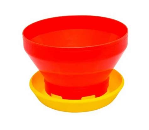 Chick Feeder And Poultry Feed Machine - Baby Chick Feeder Trader ...