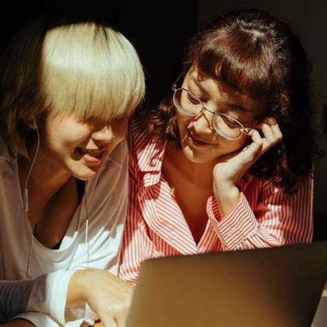 'Kho Gaye Hum Kahan' talks about toxic social media patterns and these ...