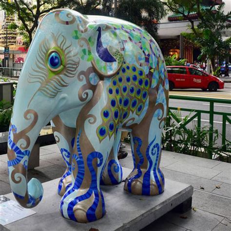 彩绘玻璃钢大象雕塑-方圳雕塑厂