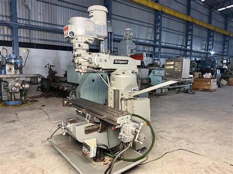 Milling machine for sale at Liberty Metal & Machines Private Limited