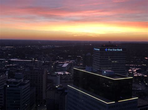 Sunrise in downtown Rochester, NY : r/outrun