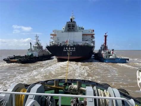 外籍船员被拖欠工资5年 海事法院拍卖货轮发欠薪