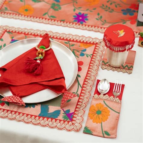 Jashn-e-Bahara – Paithani Royal Dining Set – Style De Tisch