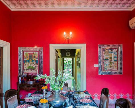 10 Quirky Airbnbs That Will Take Your Breath Away With Their Designs