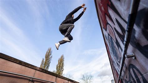 Parkour – Erlebniswelt Straße: Sprossenwand