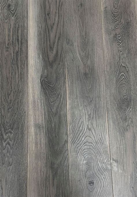 Classic Laminate Dark Grey Oak Flooring 1215mm x 194mm x 12.3mm (1.6m2 ...