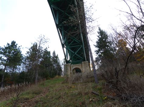 HistoricBridges.org - Cut River Bridge Photo Gallery