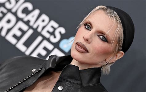 Julia Fox says she's writing film scripts for the "youth" who "want ...