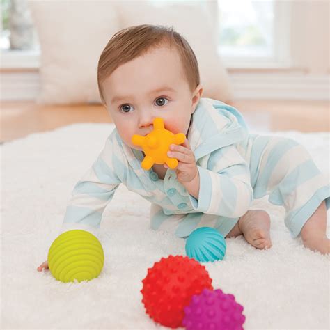 0-3岁各月龄宝宝玩具，早教启蒙玩具产品推荐清单（照着买就行） - 知乎