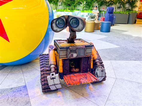 FULL LIST of Southwest Airlines Movies Available NOW, Including Over 17 ...