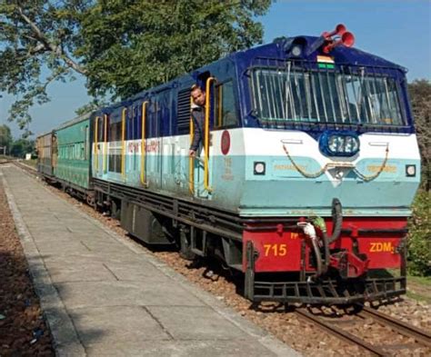 Mumbai: Central Railway to make 5 locomotives for Kangra Valley toy ...