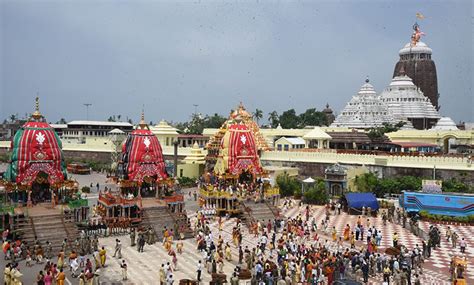 পুরীতে কার্ফু, টিভির পর্দায় এক অন্য রথযাত্রা দেখলেন ভক্তেরা