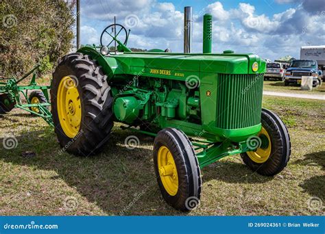 1949 John Deere Model R Tractor Editorial Photo | CartoonDealer.com ...