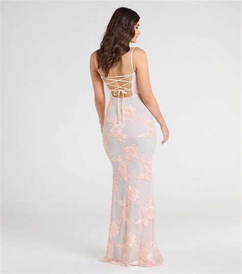 Long Floral Dresses & Windsor